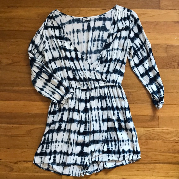 AEROPOSTALE Romper - Picture 1 of 2